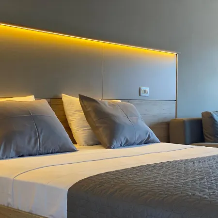 Gasthuis And Lisjak Koper