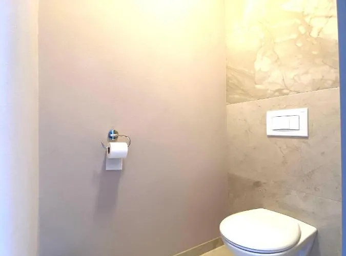 And Lisjak 科佩尔