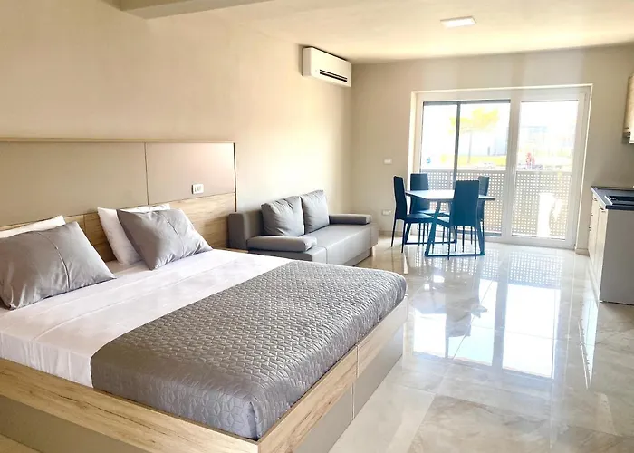 And Lisjak Guest house Koper